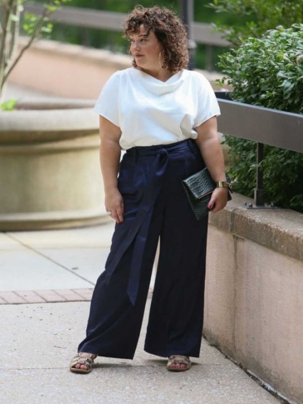 Universal Standard NWT Sz. L (22-24) Navy Tresa Wide Leg Satin Tie Pants